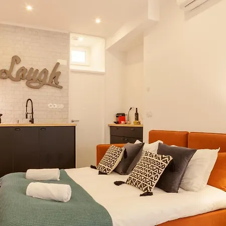 Lisbon Chillout Apartments-2