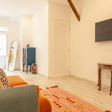 Lisbon Chillout Apartments-3